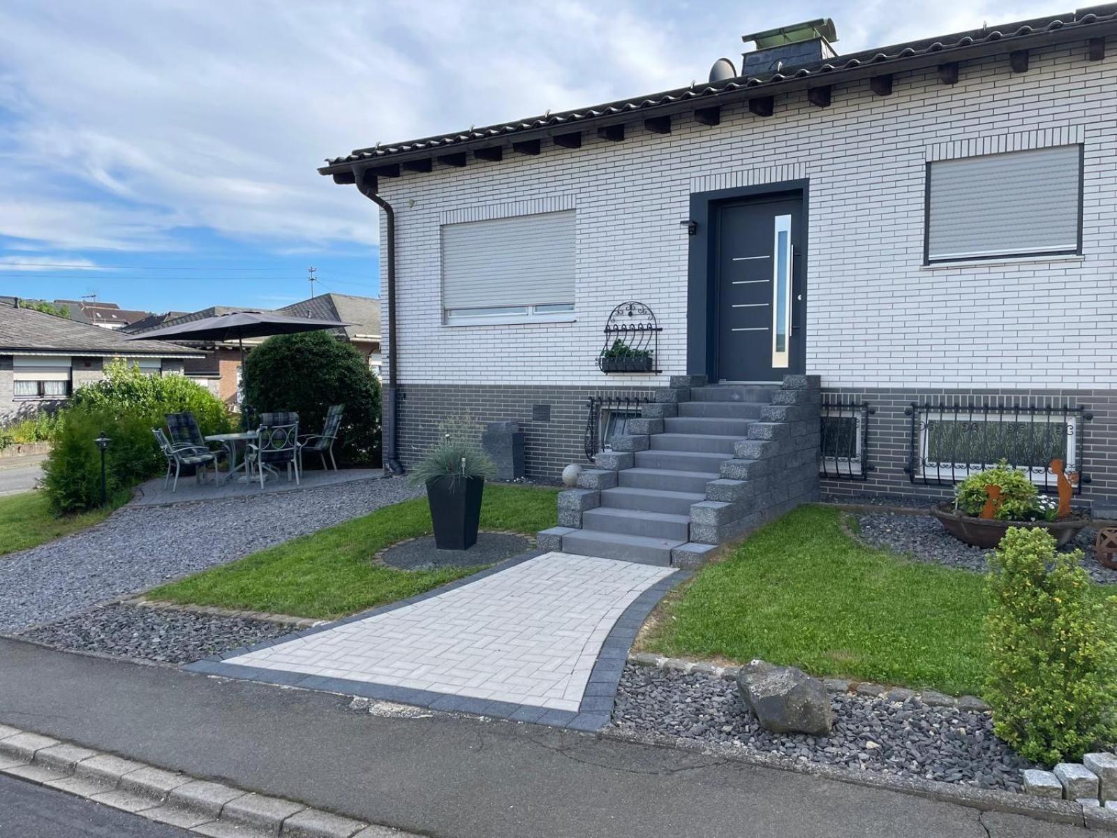 Ferienwohnung Steinstrass Naehe Nuerburgring เคลแบร์ก ภายนอก รูปภาพ
